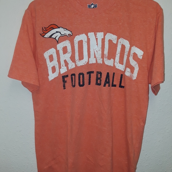 NFL Denver Broncos Men's Tee - Picture 5 of 13